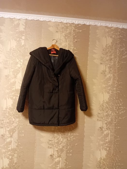 Продам куртки зимние