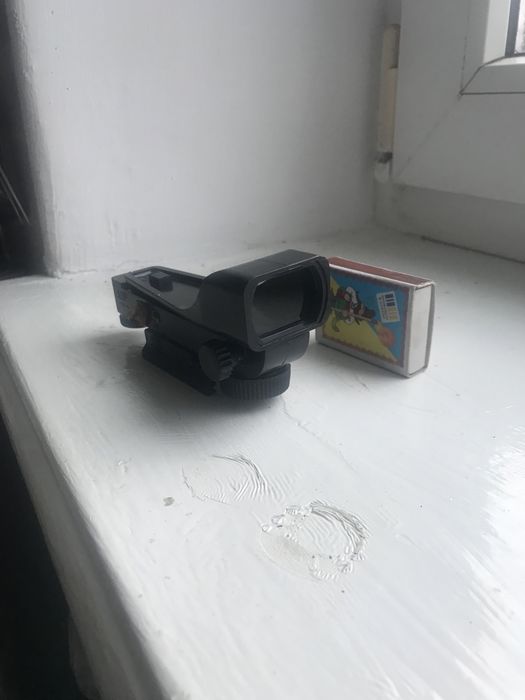 Колліматорний приціл