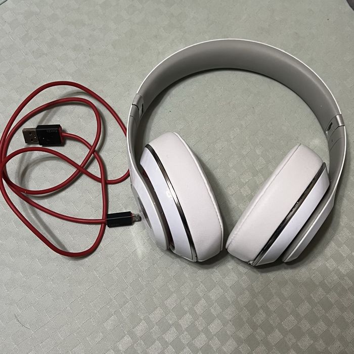 Beats Studio Wireless branco em perfeito estado