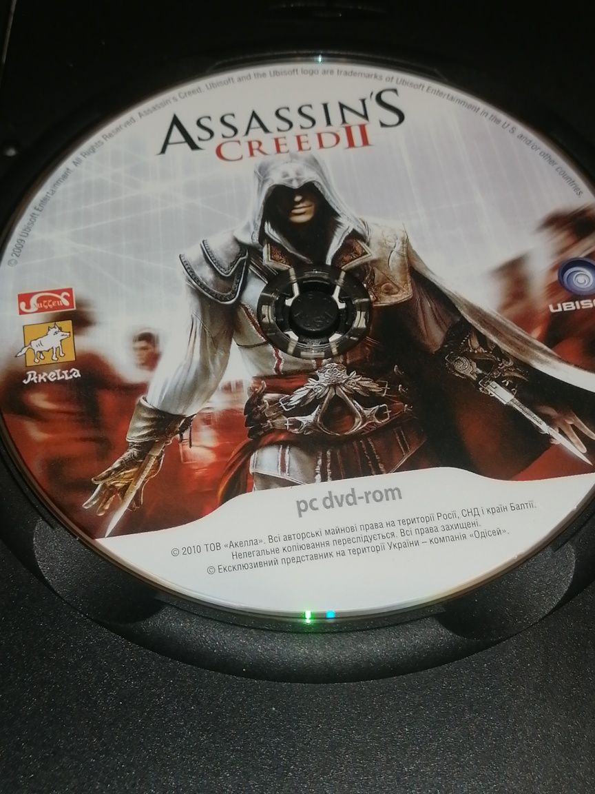 Assassins creed цена за все лицензия Акелла, игра на DVD дисках