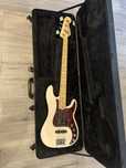 Fender Precision American Deluxe 2014 Bass
