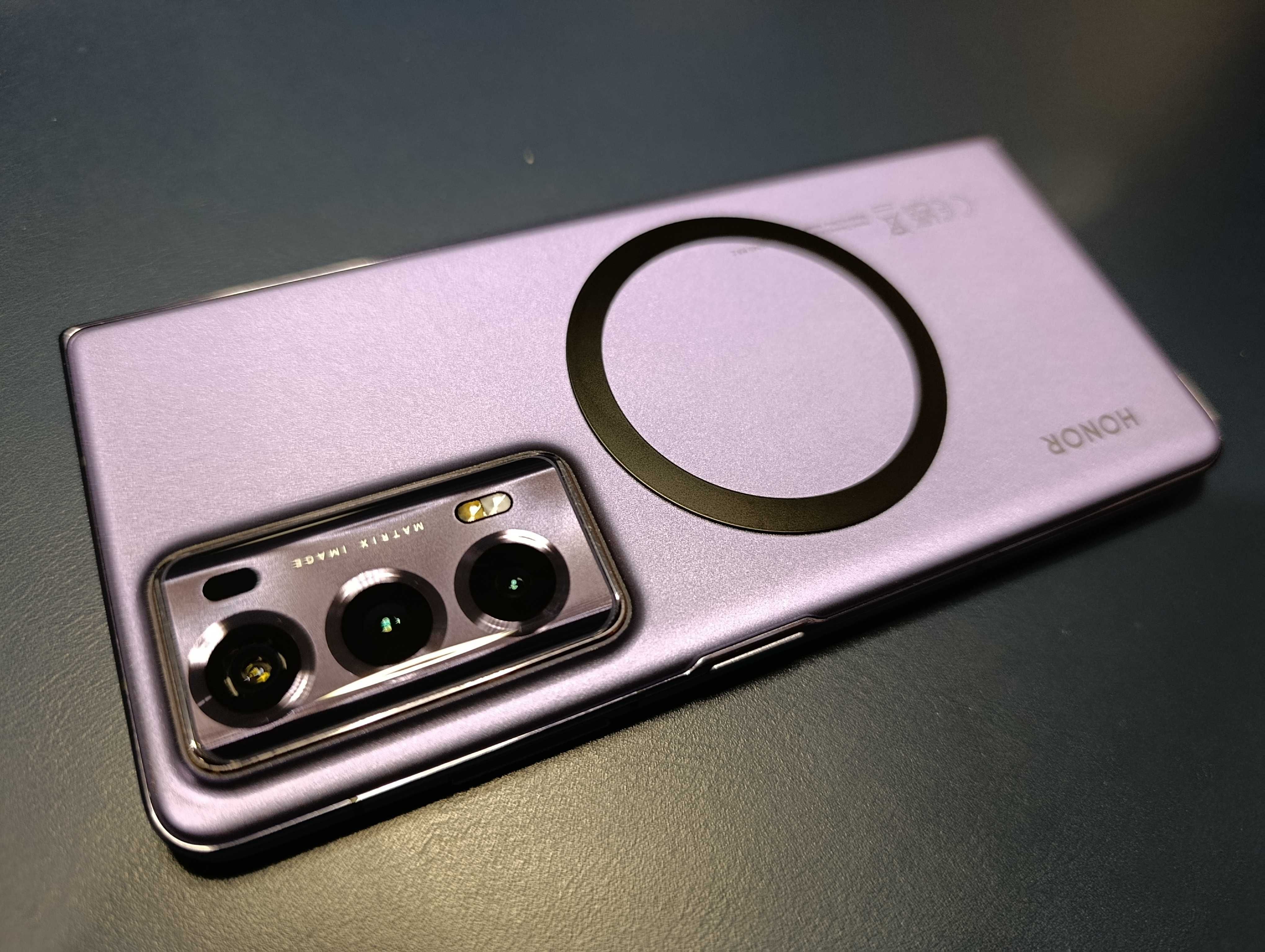 Honor Magic V2 16/512gb (На офіційній гарантії Алло)