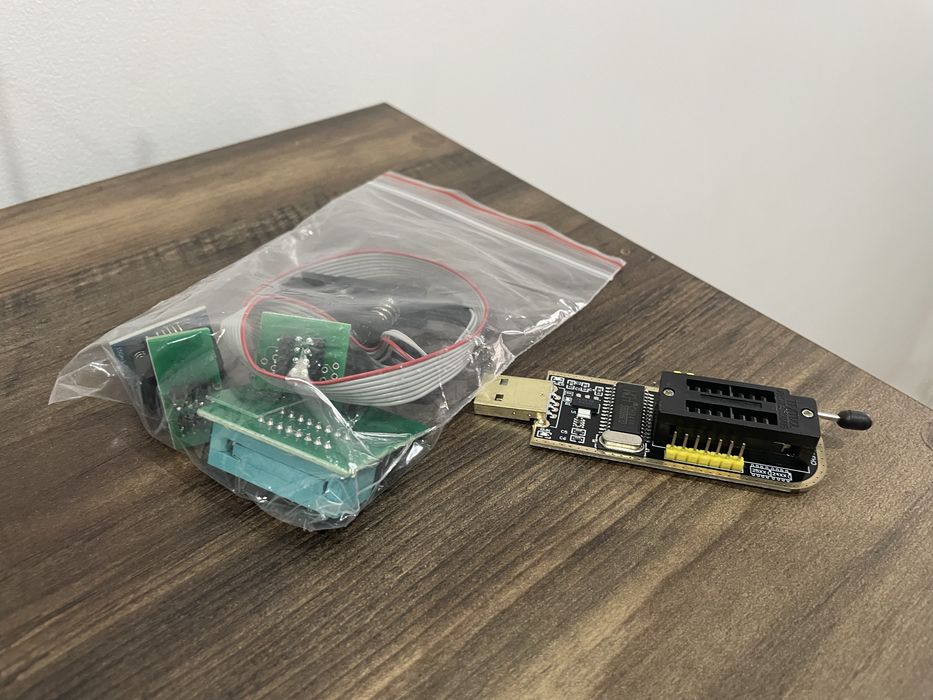 Adaptador programador CH341A