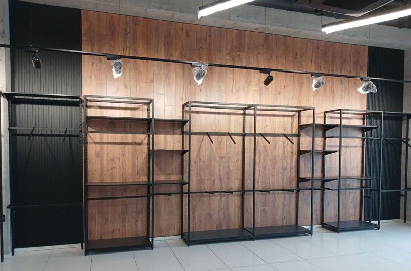 Стелажі Лофт(Loft), обладнання для магазинів одягу та взуття