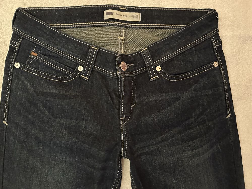 Sponie Levis 28/32 jak nowe