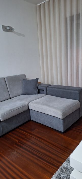 Sofá com Chaise Longue