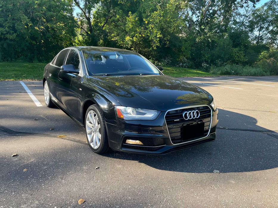 Audi A4      2014