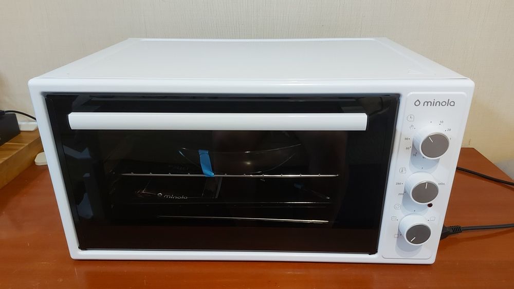 Духовка електрична Minola FOEV 4815 WH  піч електрична