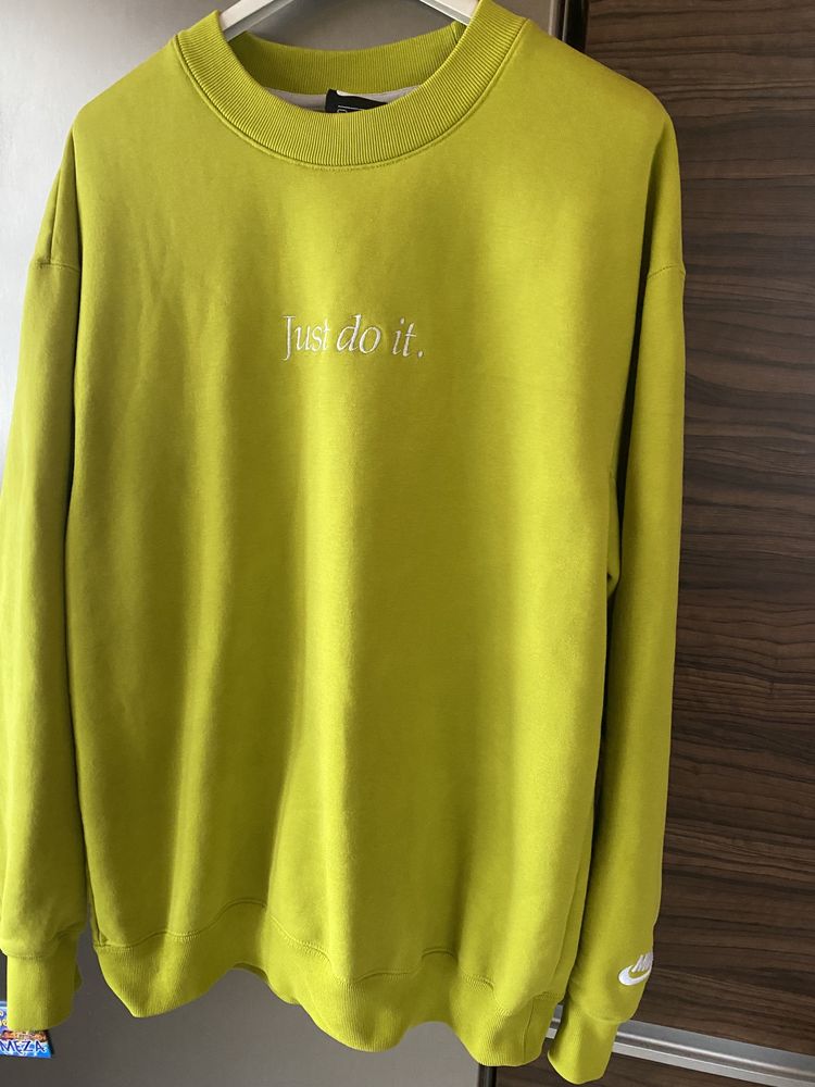 Piękna, oryginalna bluza młodzieżowa-XS/S-Nike