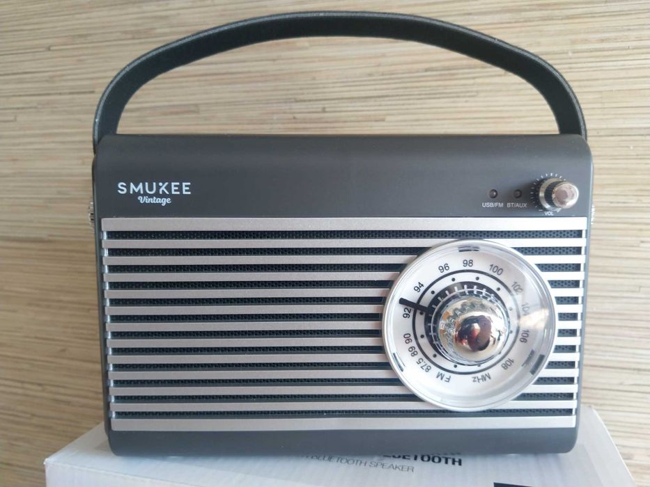 NAJTANIEJ Radio z Głośnikiem BT usb Wbudowana Bateria Vintage Wysyłka