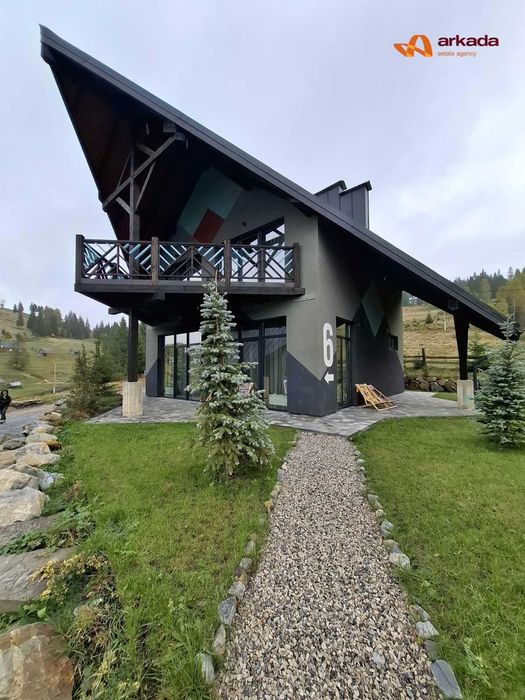 Продаж елітного котеджного комплексу у Карпатах!