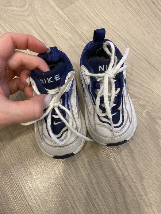 Кроссовки,перші кросівки малюка nike 3.5 c