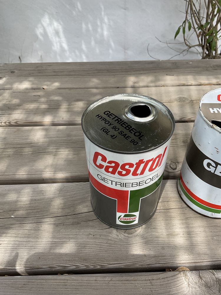 Lata Castrol automobilia