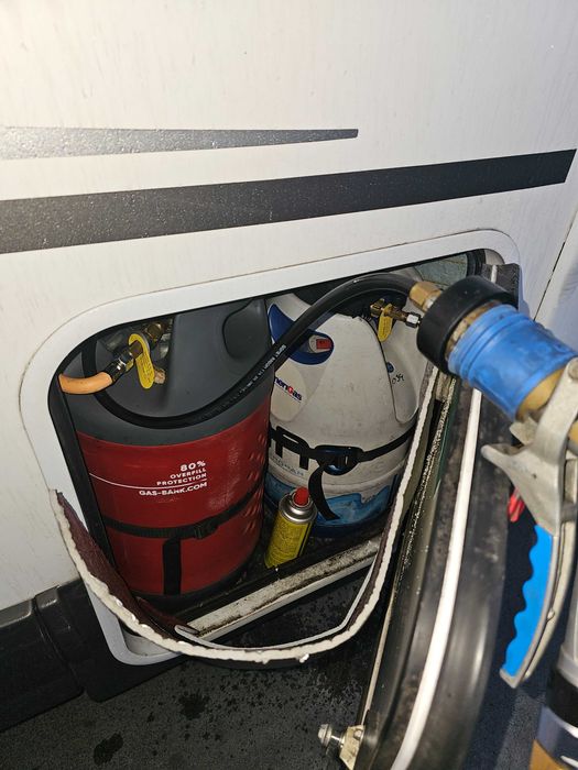 Camper Półintegra Elanght t-loft 485  full doposażony  zimowa