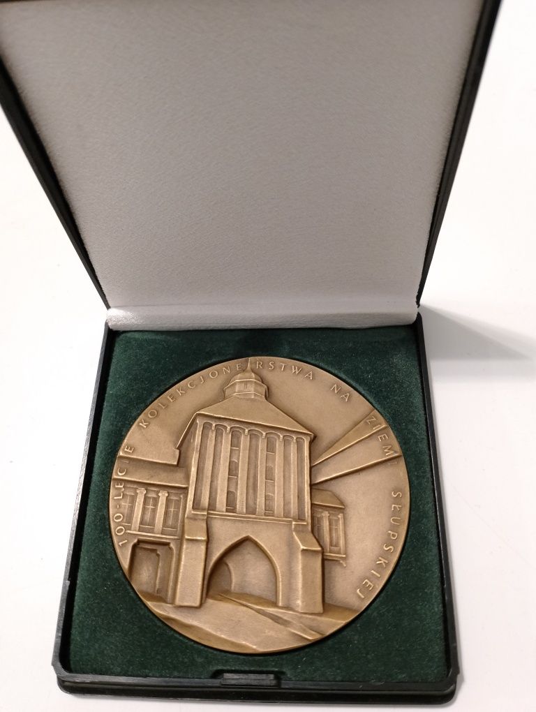 Medal 100lecie kolekcjonerstwa na ziemi słupskiej