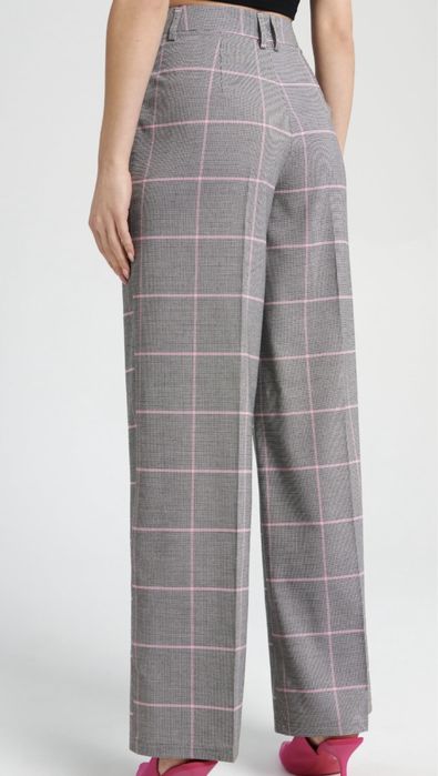 Eleganckie spodnie w kratę S
