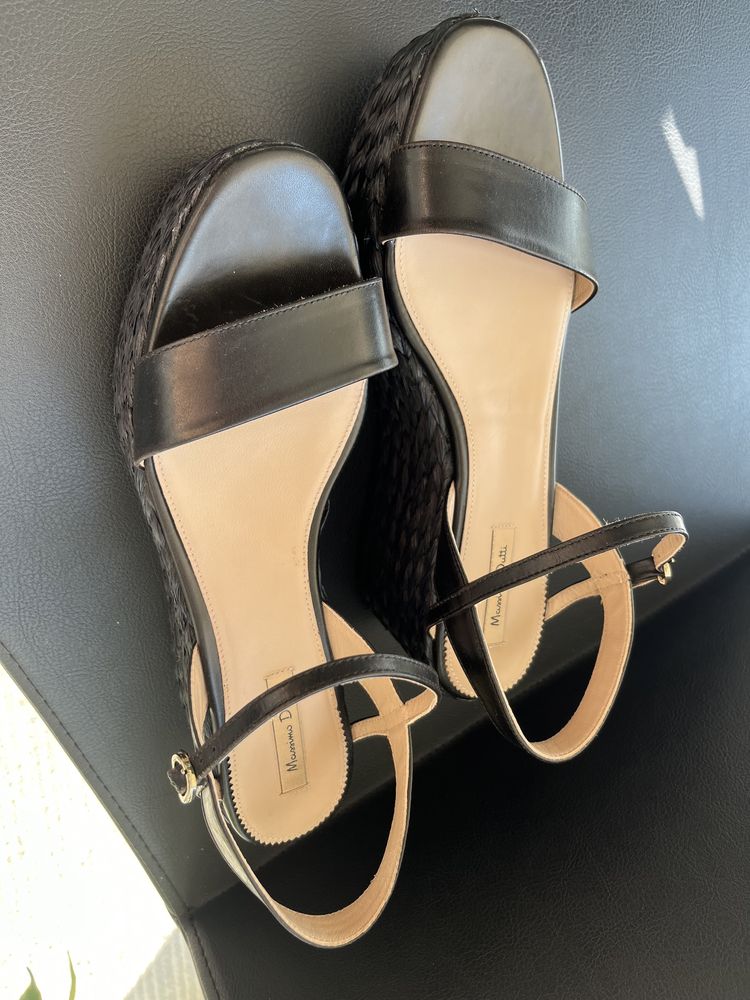 Sandały na koturnie Massimo Dutti 40 / 41