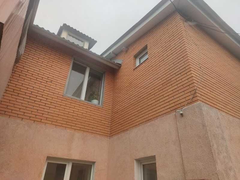 БЕЗ Комісії продаж Будинку в центрі Вишневого.