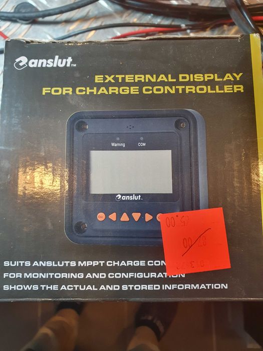 Zewnętrzny wyświetlacz do regulatora ładowania fotowoltaika