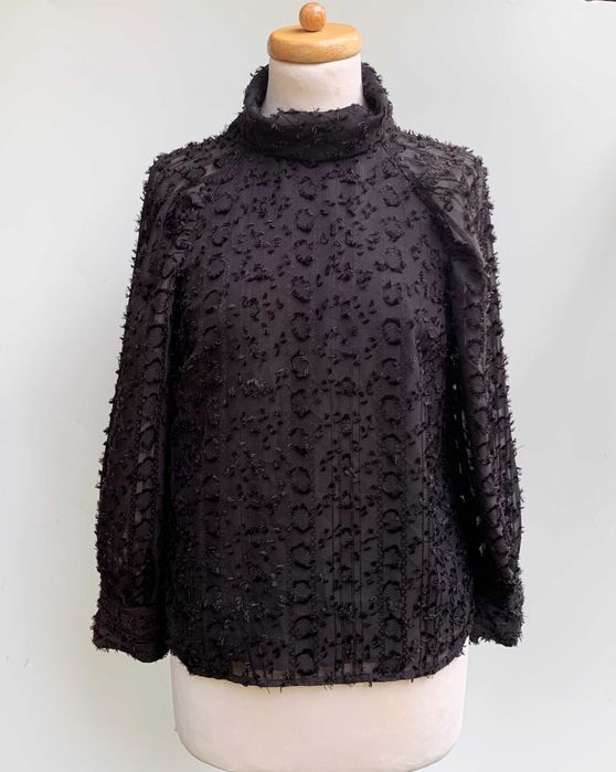 Bluzka Czarna YAS XS 34 Frędzelki Elegancka