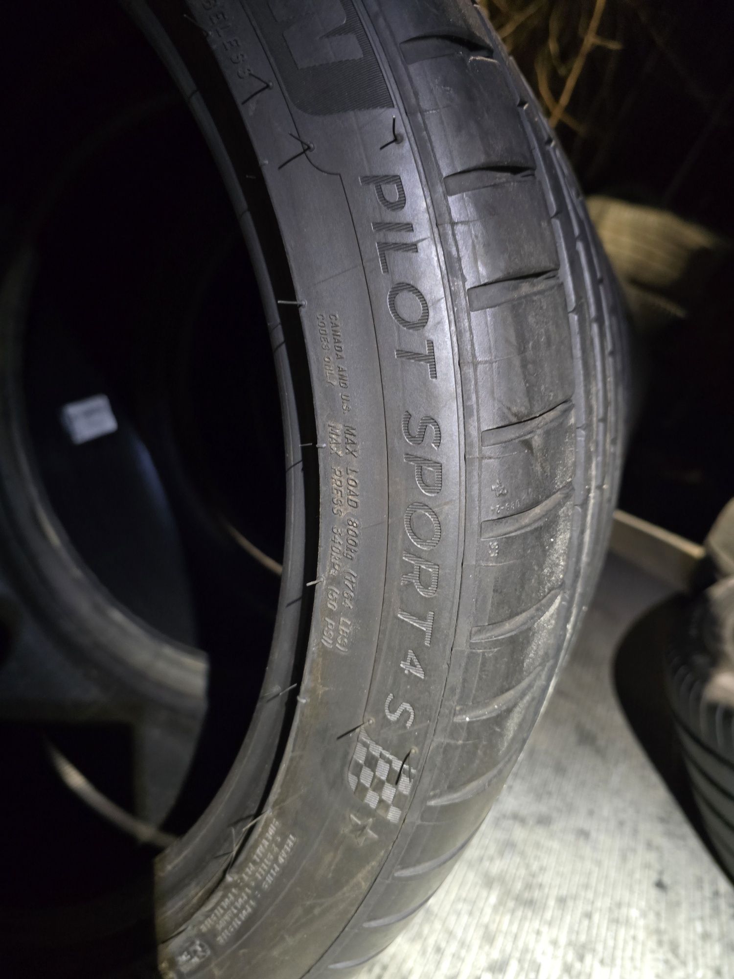 275/35/19 Michelin super sport  BMW , super para  7mm 20_21r.