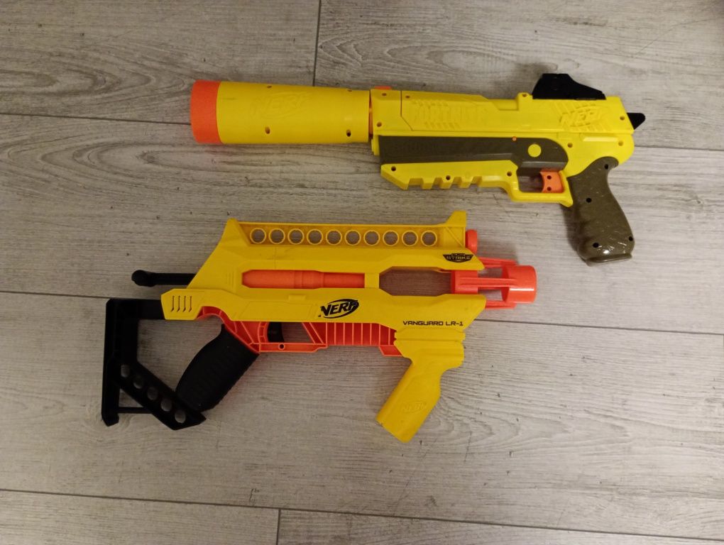 Продам бластери Nerf.