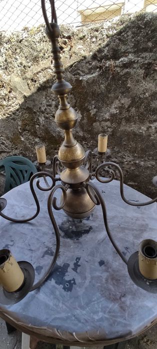 Candeeiro centenário