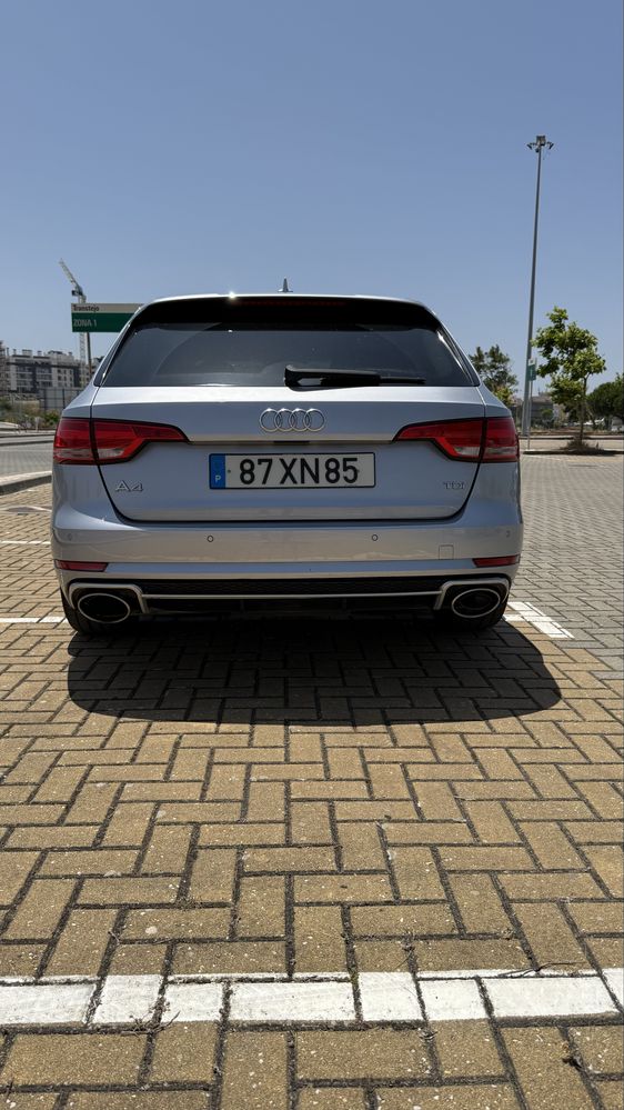 Audi A4 Avant S Tronic
