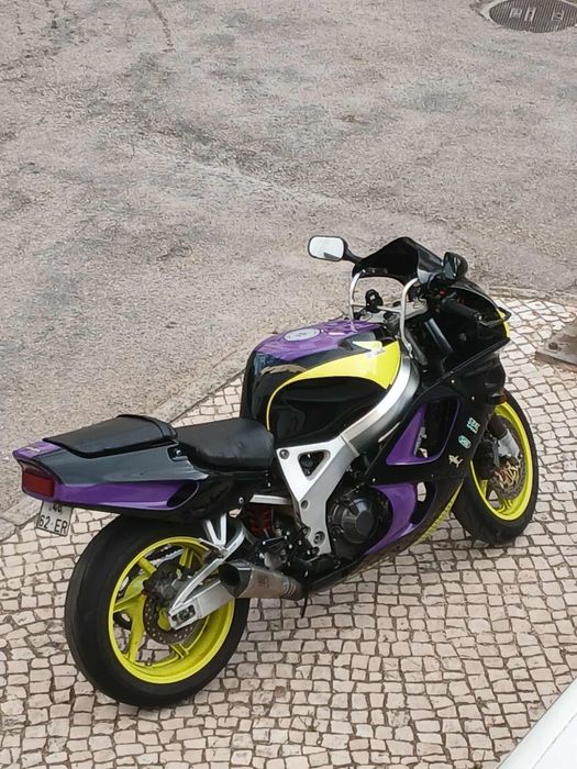 Cbr 900 rr 1995 sc 28