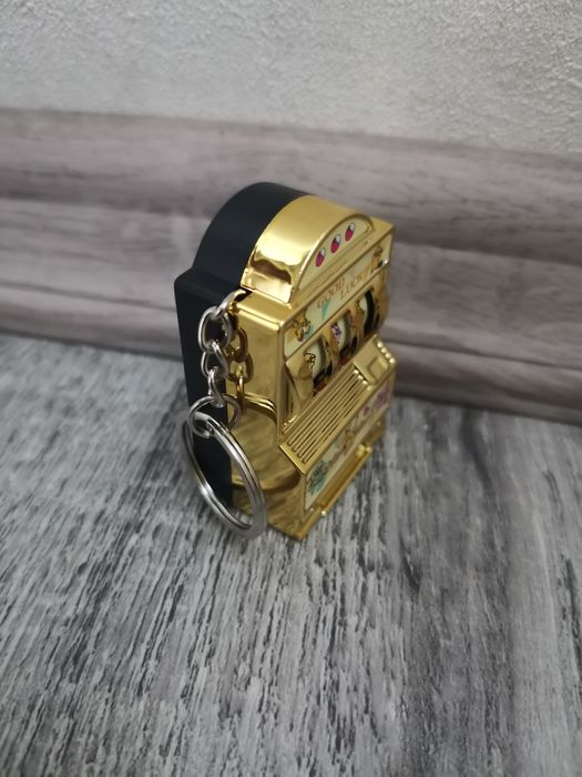 Игровой автомат "Pokemon" игрушка-брелок