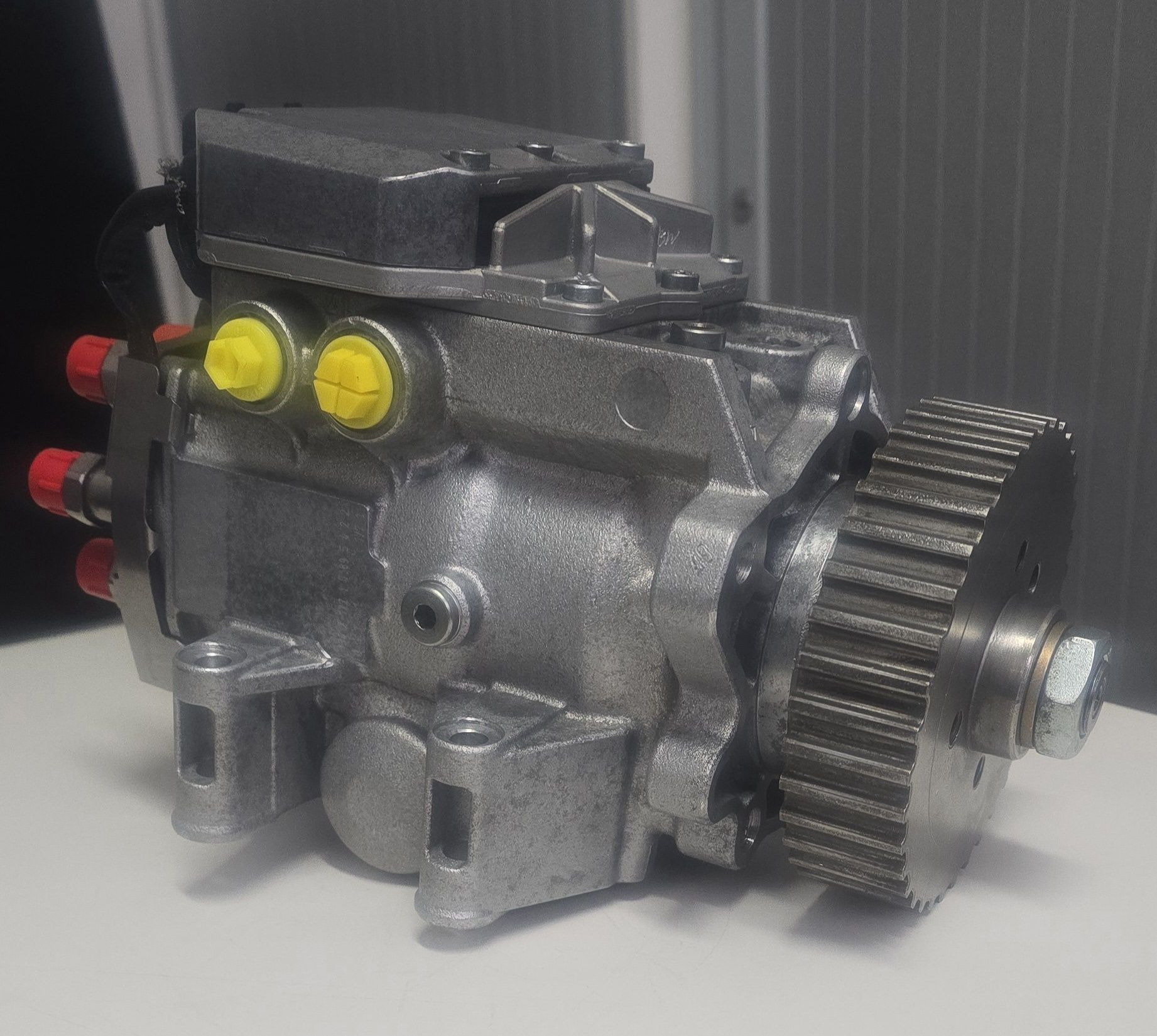 Pompa wtryskowa Audi 2.5 TDI BDG BDH AFB AKE AKN