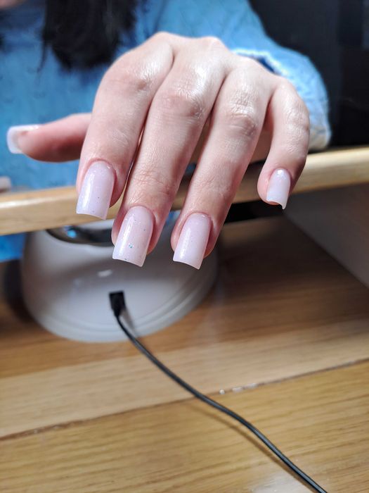 Манікюр. Нарощення. Педикюр