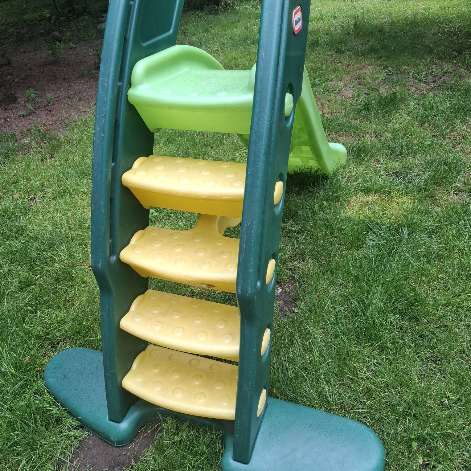 Zjeżdzalnia  Little Tikes zielono żółta