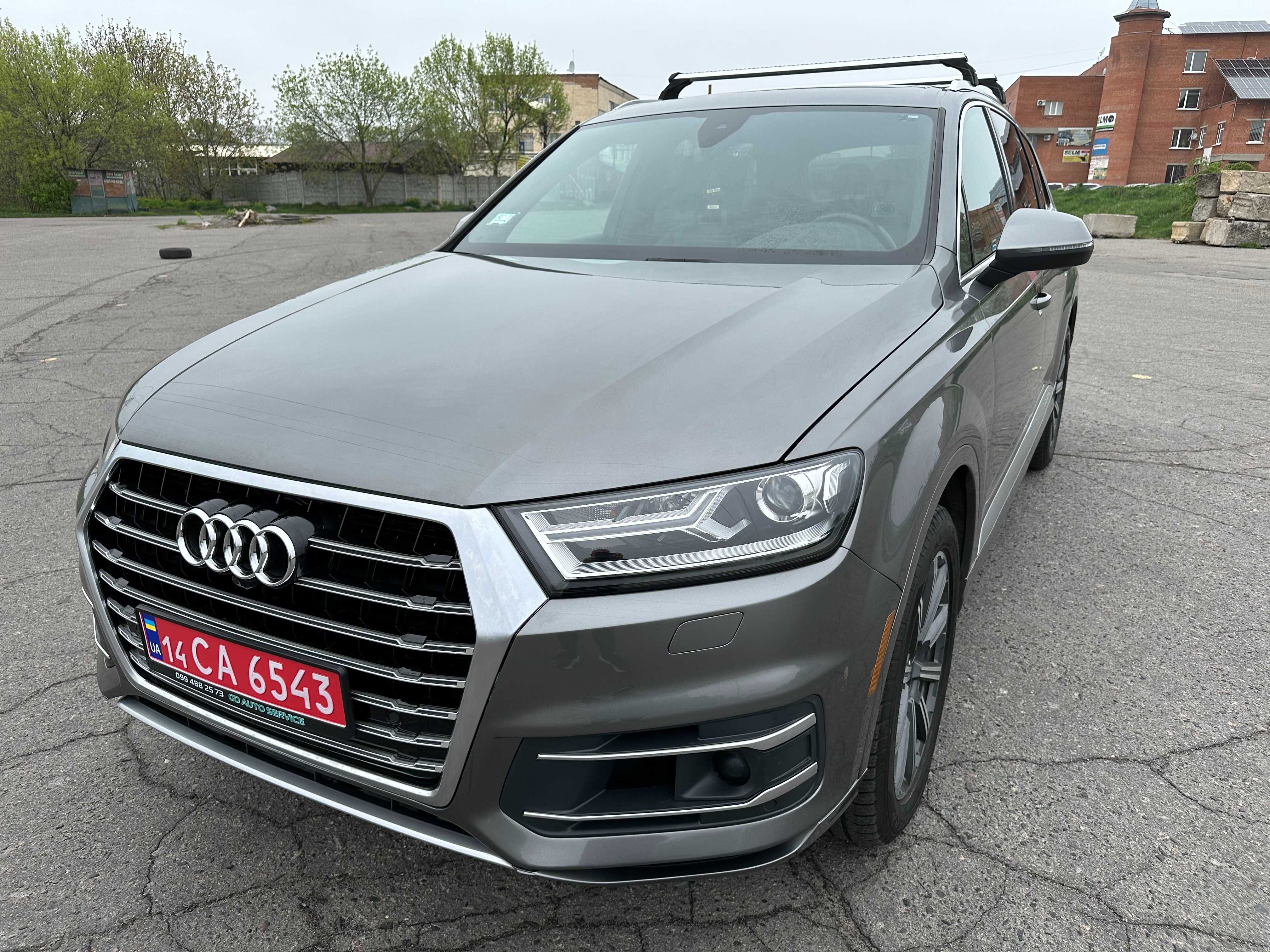 AUDI Q7 Premium Plus