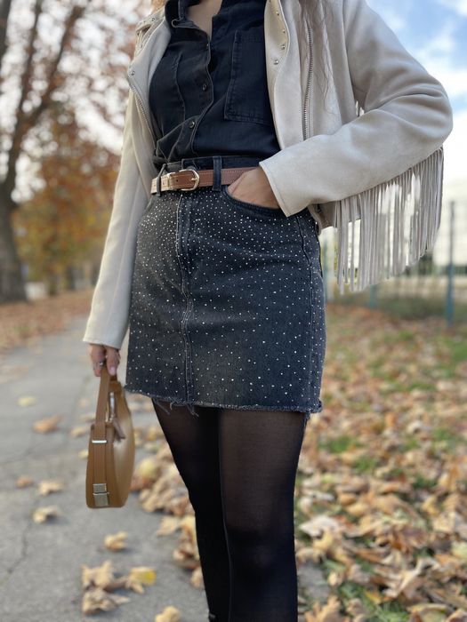 Джинсова спідниця зі стразами