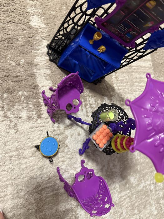 Мебель монстер хай