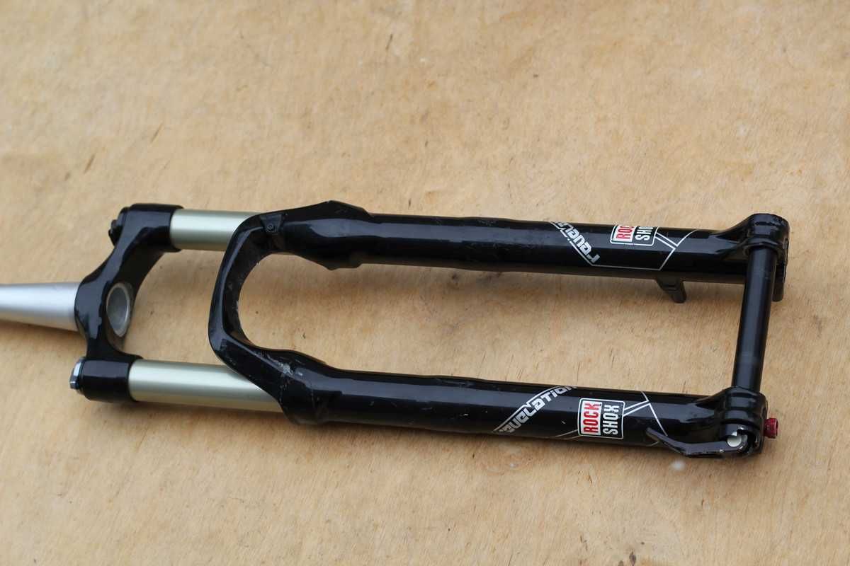 Вилка 29: RockShox Revelation RL AIR UTURN, SR SUNTOUR