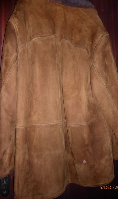 Casaco de pele para homem em bom estado. Medida nº54