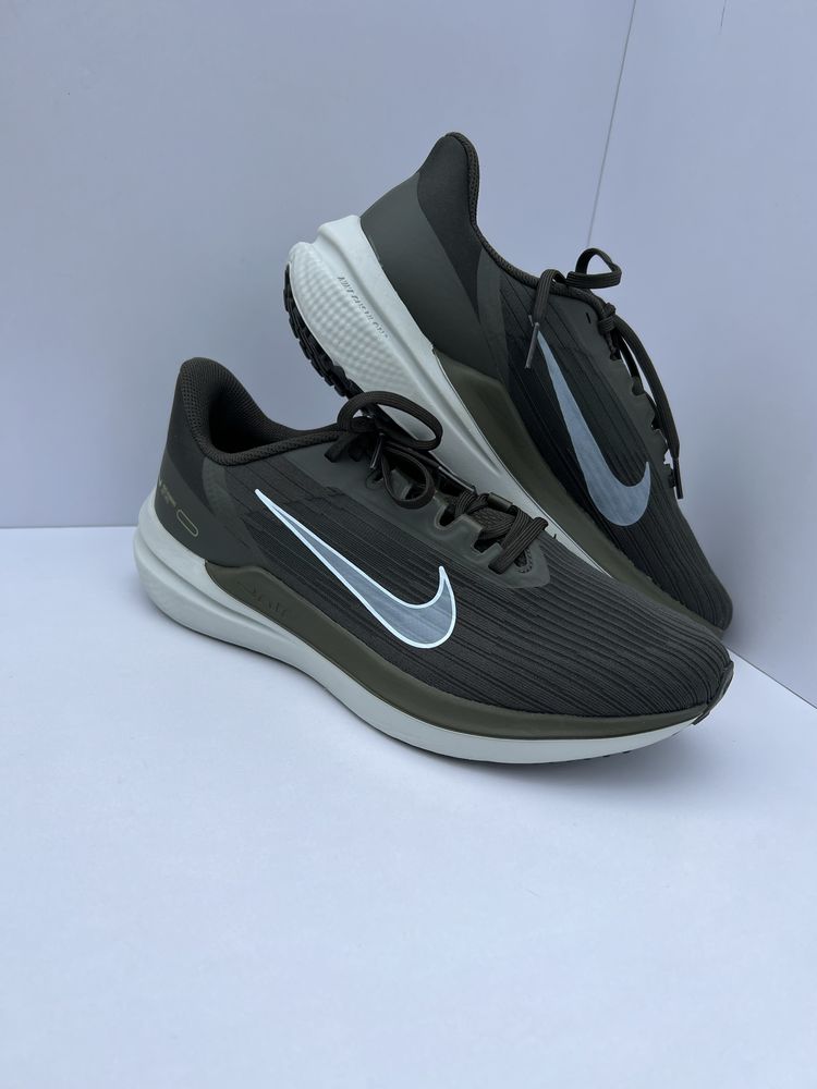 Чоловічі кросівки Nike Air Winflo DD6203 300 розмір