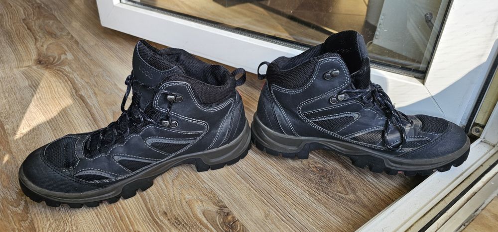 Ecco buty męskie trekkingowe rozmiar 41 wkładka 26,5cm używane