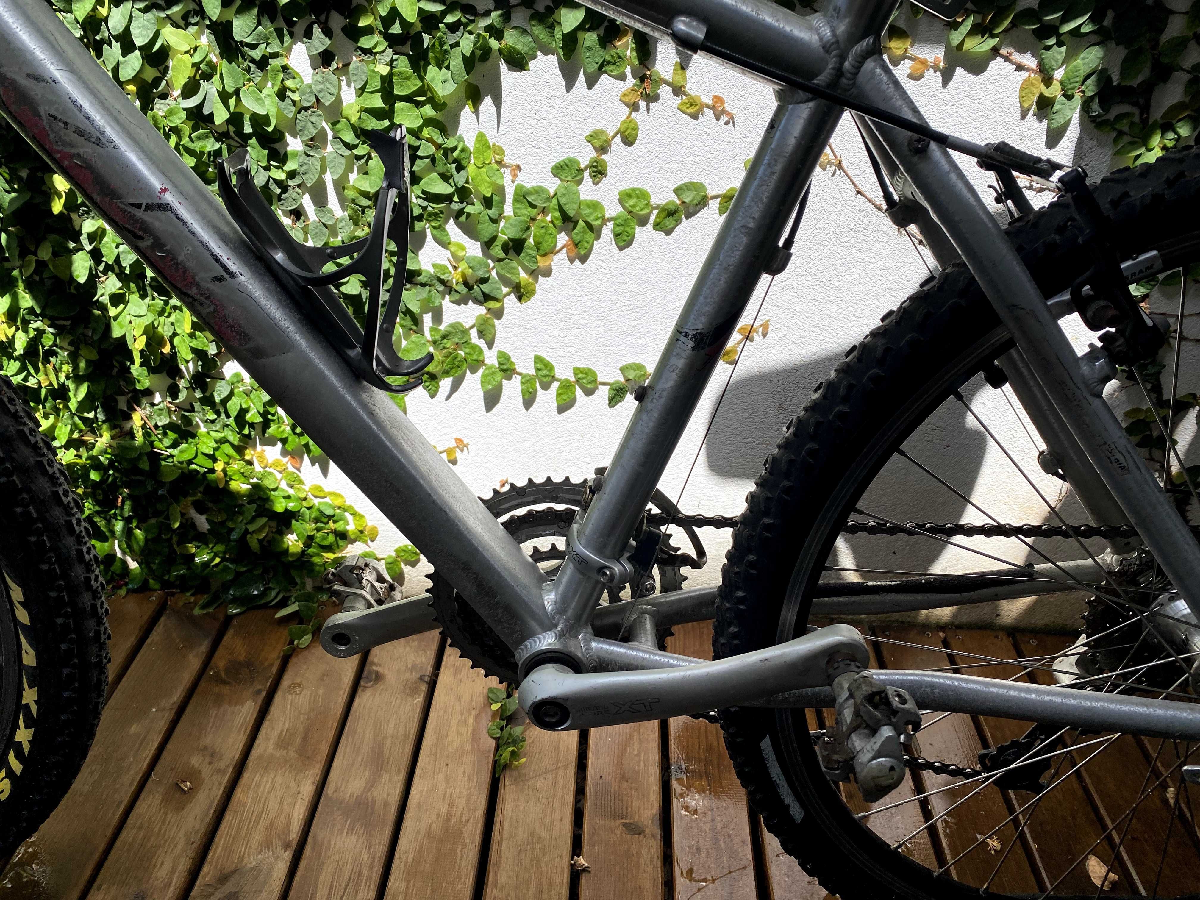 Bicicleta KTM quadro alumínio