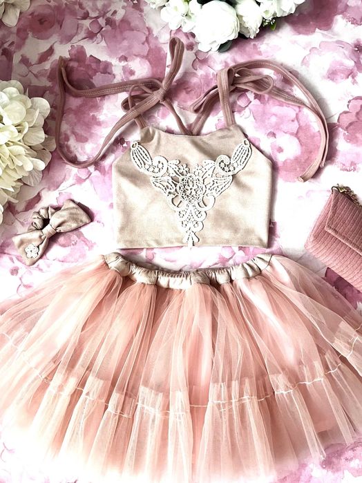 Uroczy komplet dla dziewczynki