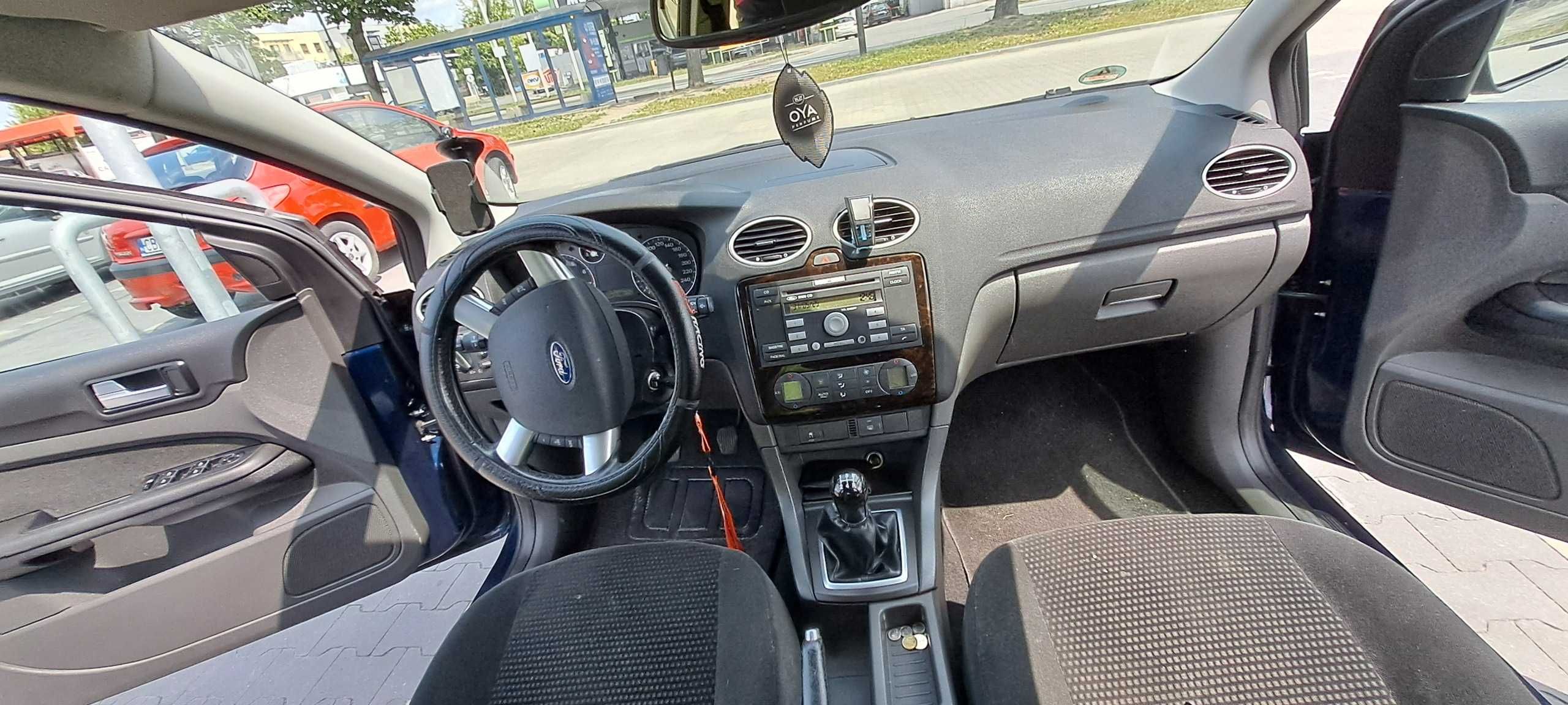 Ford Focus MK2 Ghia 2005