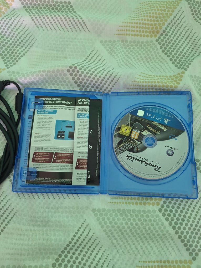 Rocksmith 2014 com cabo para guitarra PS4