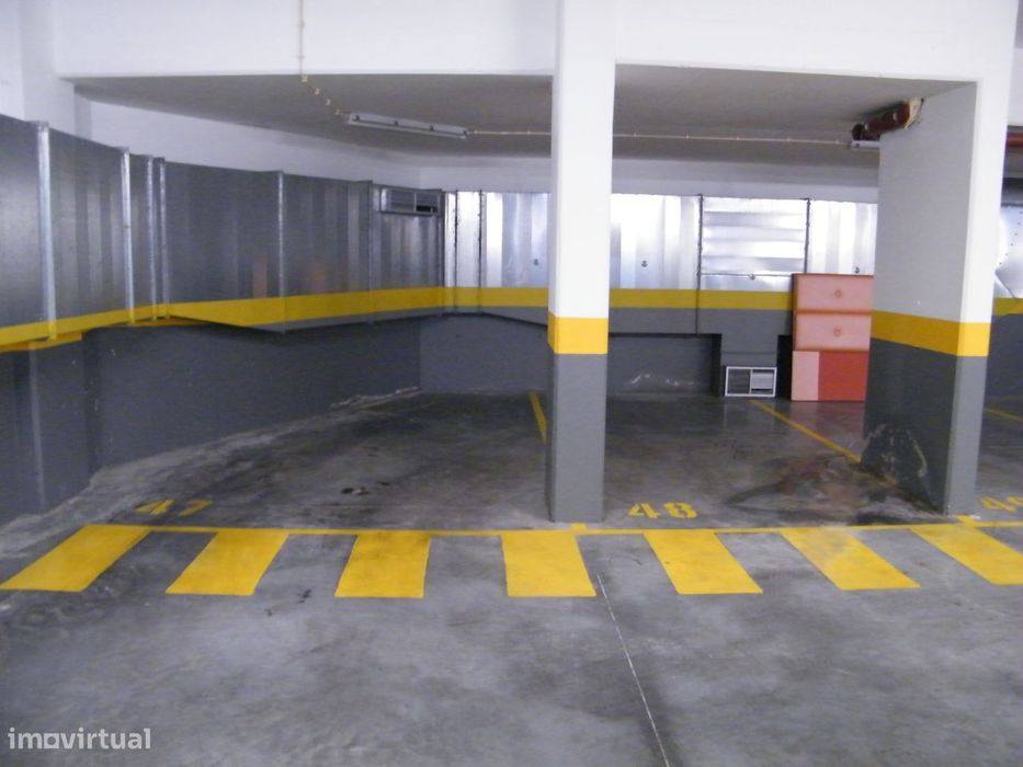 Vila Sol Vilamoura Parking carro pequeno/motas/reboque barco 5mts