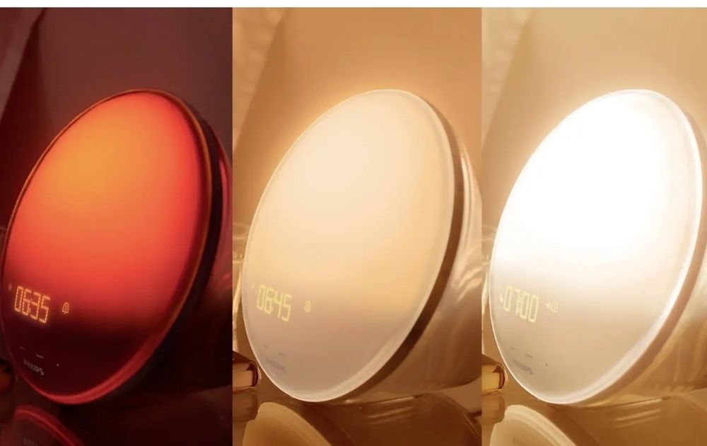 Оригінальний Світильник будильник з радіо Philips SmartSleep HF3531