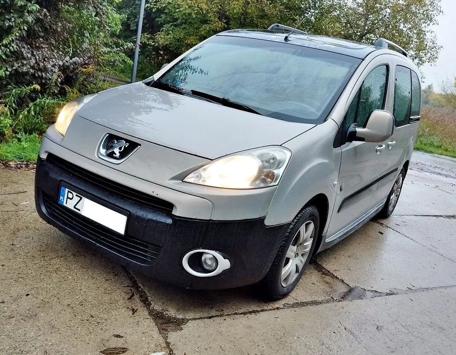 Peugeot Partner II 1.6 Diesel 5 Osobowy / Bogata Wersja OutDoor / HAK