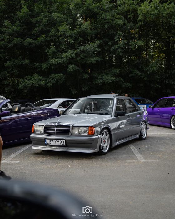 Mercedes 190E W201 1.8B Manual 5B