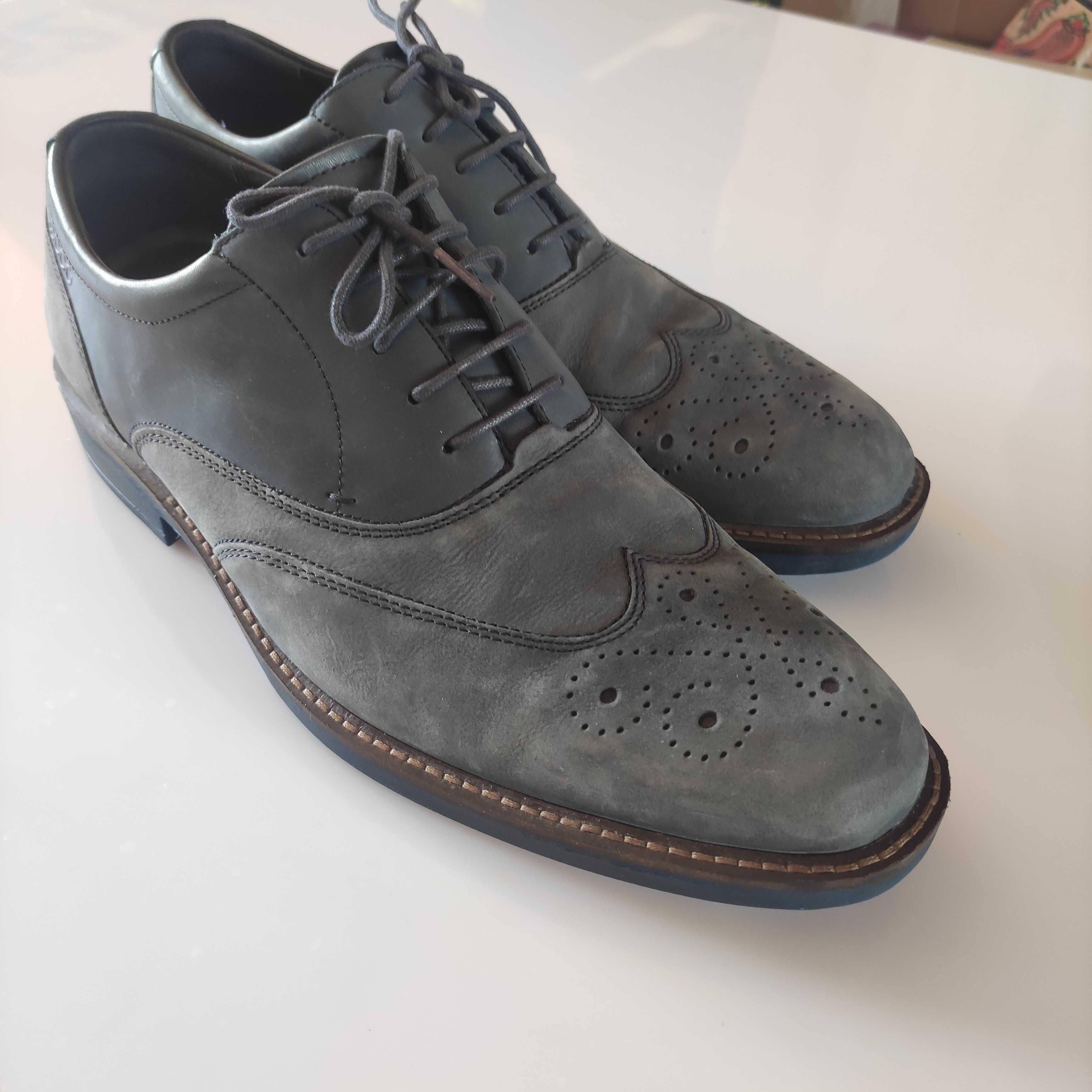 Buty męskie Ecco z systemem Shock Point, roz. 44