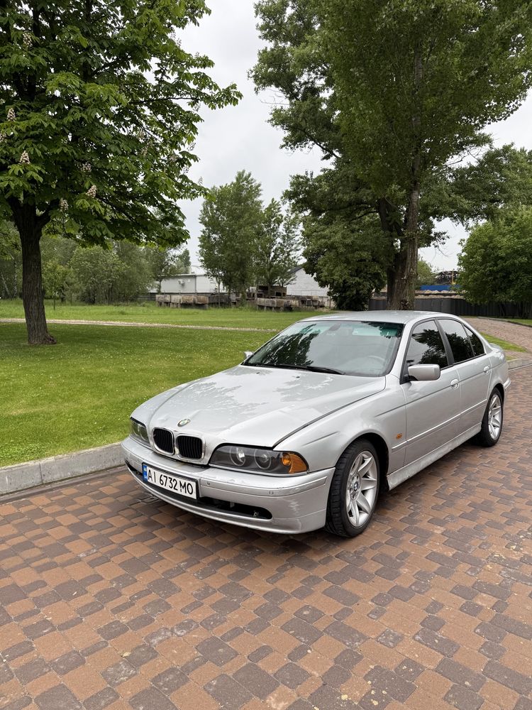 BMW E39 520d 2000